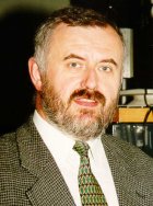 Dr inż. Marek Wnuk (107 kB)